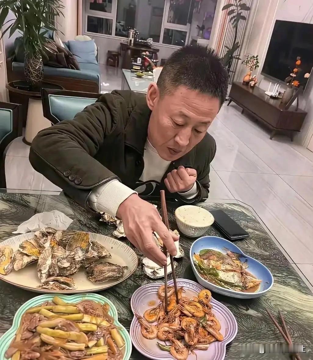 就这一顿单人午餐，不知道在全国能算得上什么水平？