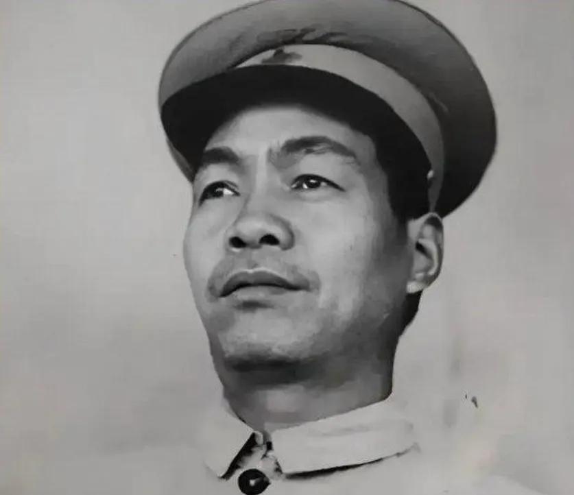 1955年授衔，一位卧床15年的将军位列第二，中央特批：就算他死了，也要给他授衔