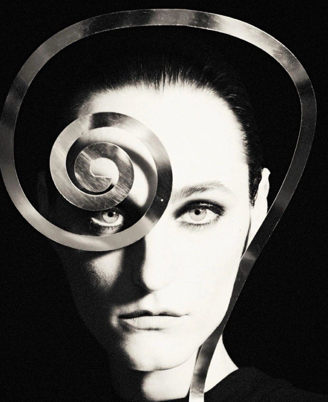 思维与认知1.多视角2.质疑一切3.思考你的思考4.输出倒逼输入5.看见