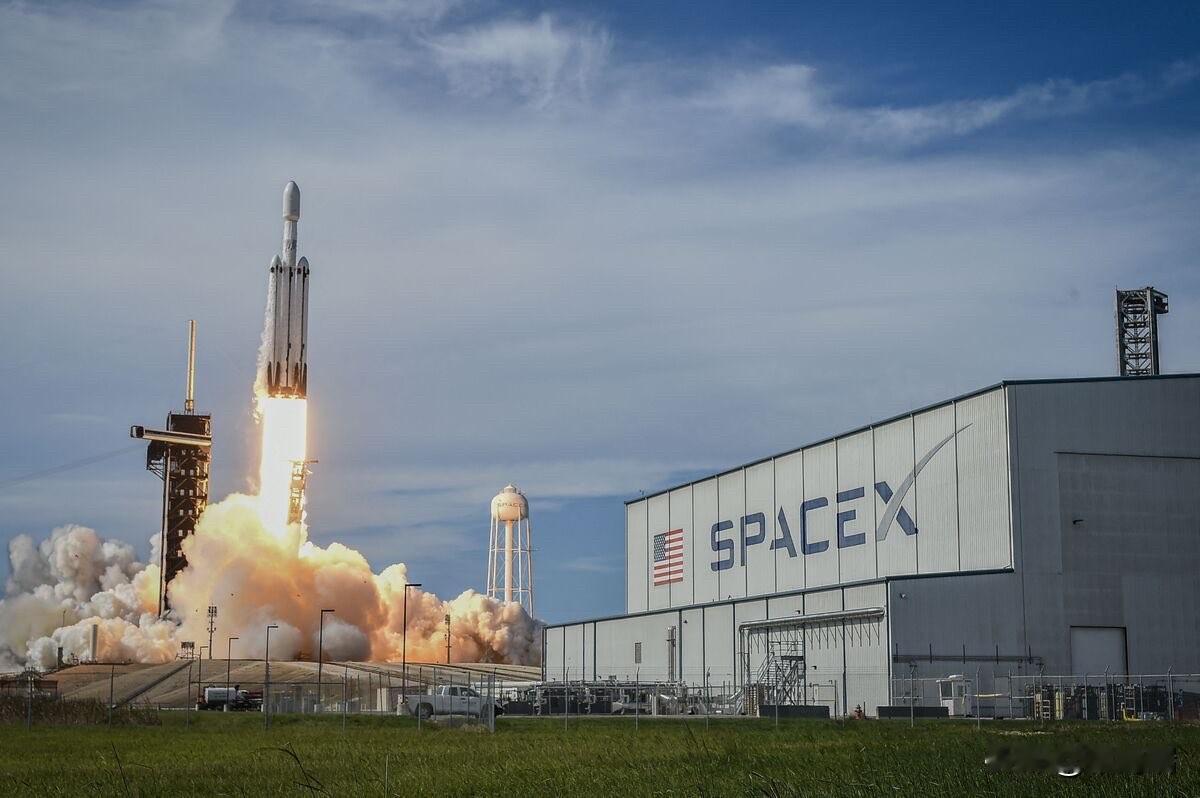 马斯克的SpaceX(SPCX)正式向纳斯达克递交招股书,走公开申报通道而