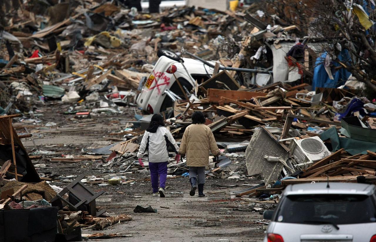 罕见！7.7级地震把半个日本都震醒了，日网民：向强大中国求救当地时间4月20