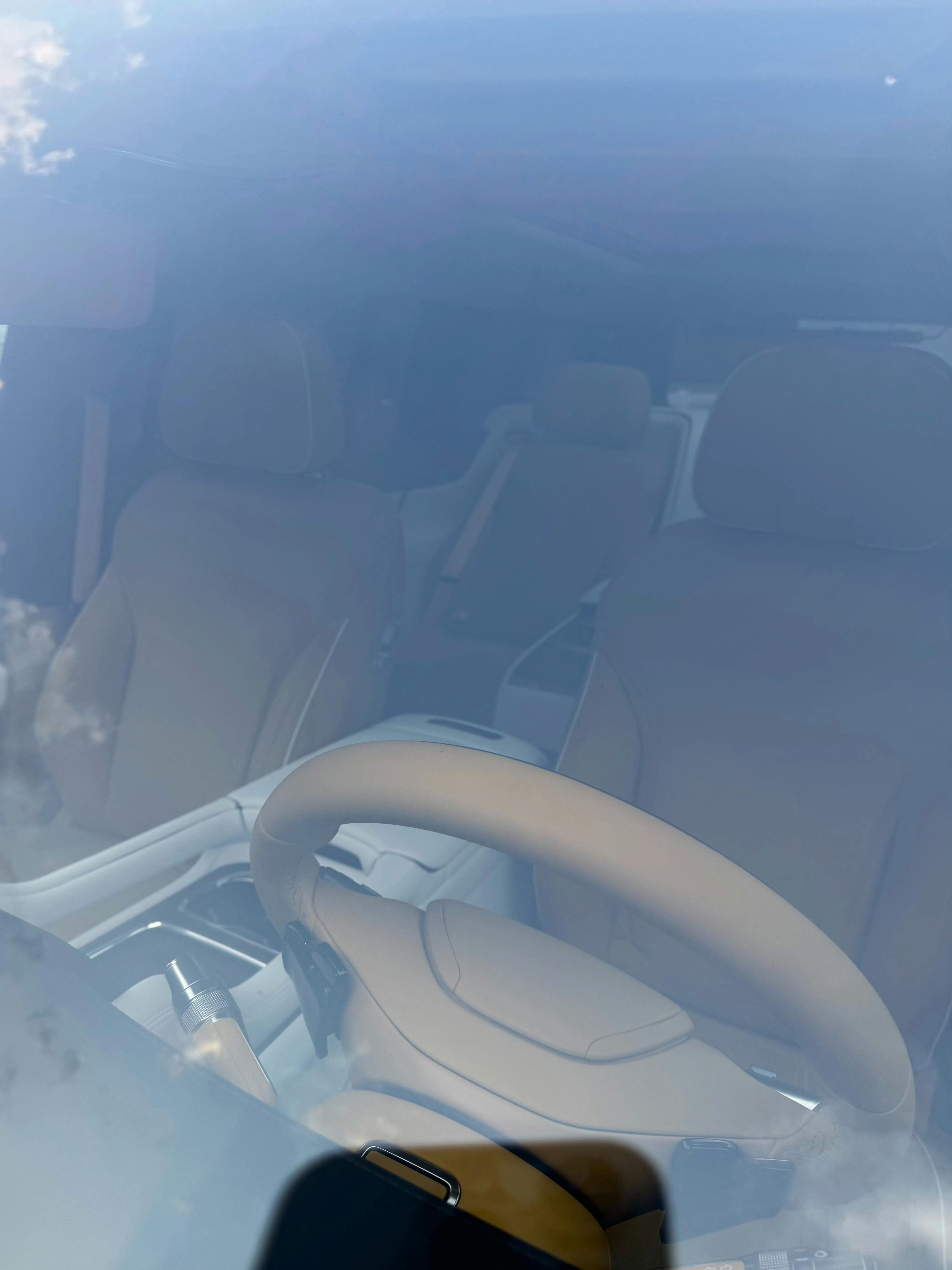 仰望U8L四座版曝光这才对嘛，顶级旗舰就应该是四座~