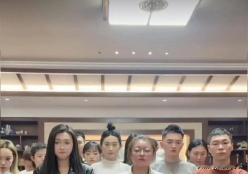 “仙家”直播间出状况，醋王不满喊话ks官方：不让玩就直接TA！