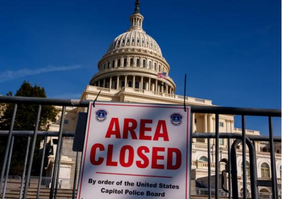 美国众议院宣布了! 10月30日这天,美国众议院的工作人员们收到了份让