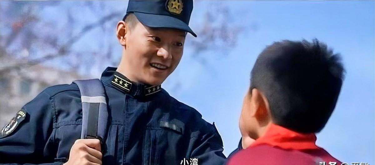 就在4月22日，解放军在最新宣传片里偷偷埋了个大彩蛋，向台湾喊话，岛内小伙伴们瞬