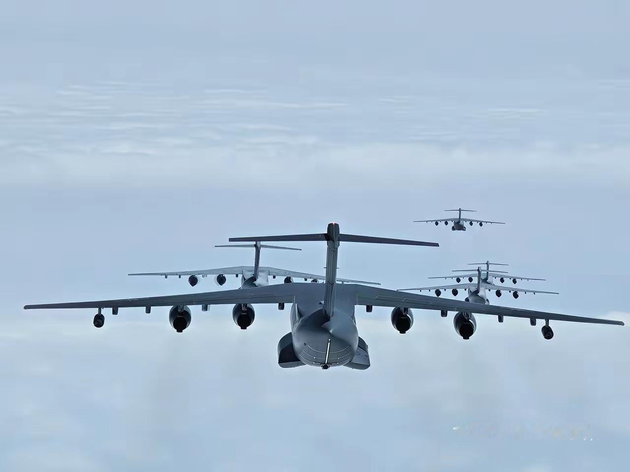 埃及军队对中国武器的“种草”根本停不下来，从无人机到火箭炮，采购画风主打一个“认