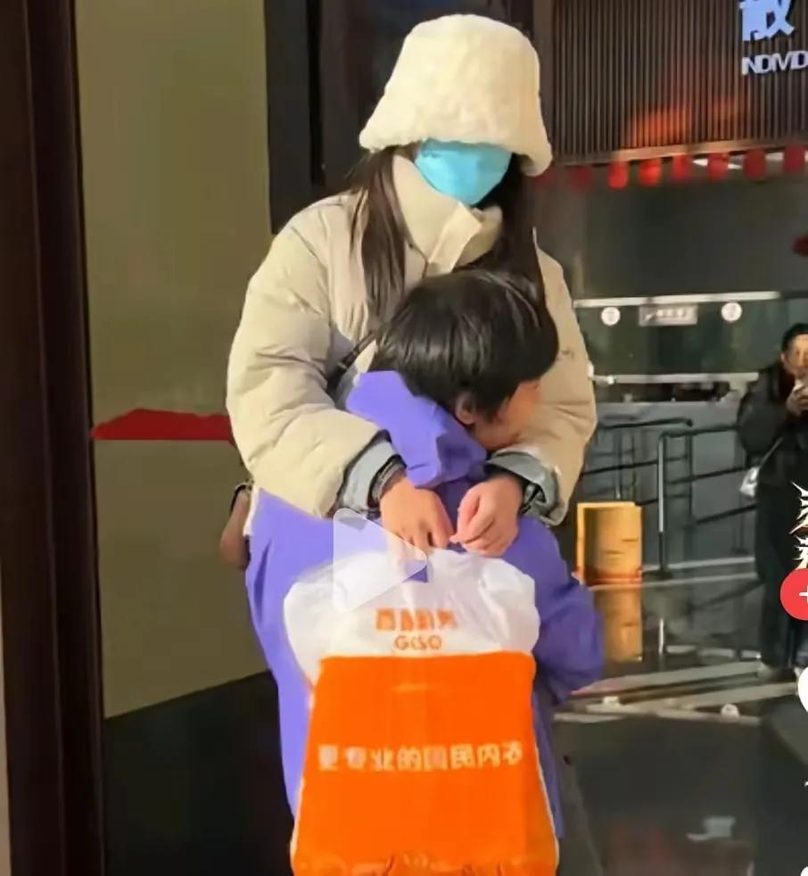 林北带女友重返荒野赛场深情对唱越来越有意思了想过荒野求生是拼生存技能也想