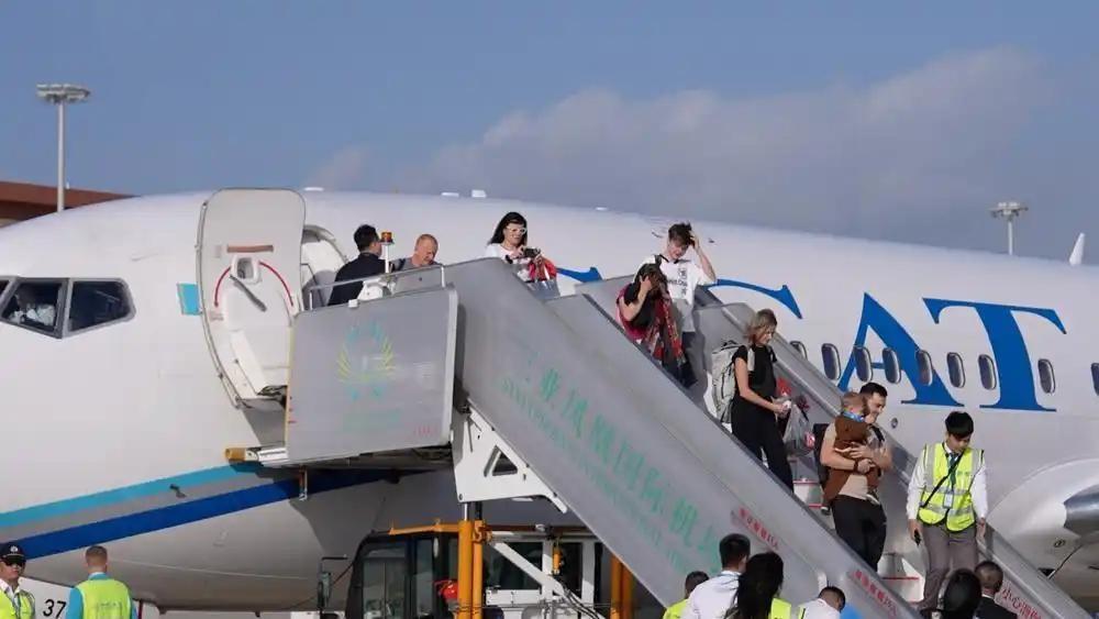 “肉眼可见的巨变”！海南封关首周，世界为何惊叹？最近最让人提气的，就是海南全