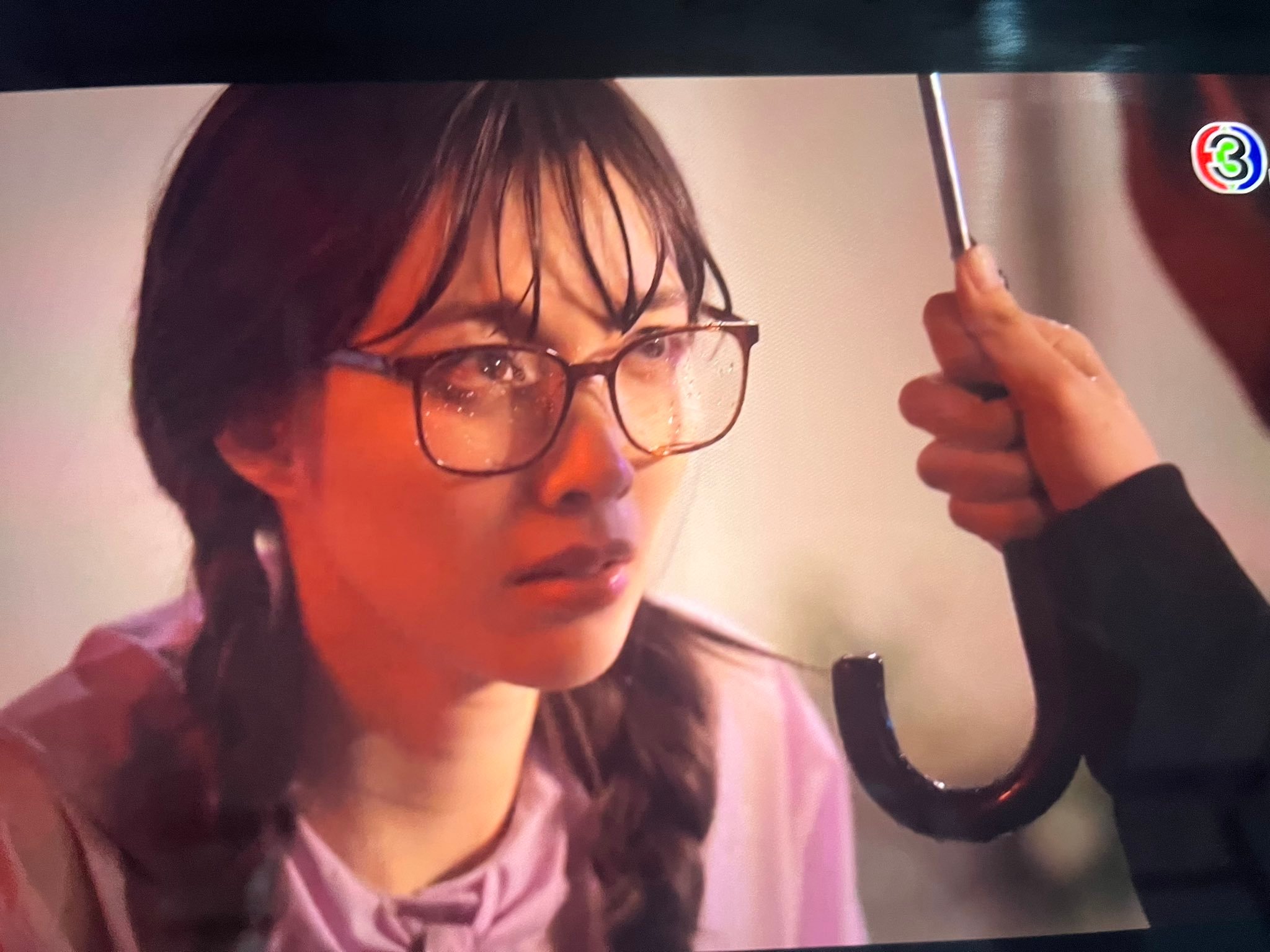眼睛湿漉漉的小狗问怎么回家​​​