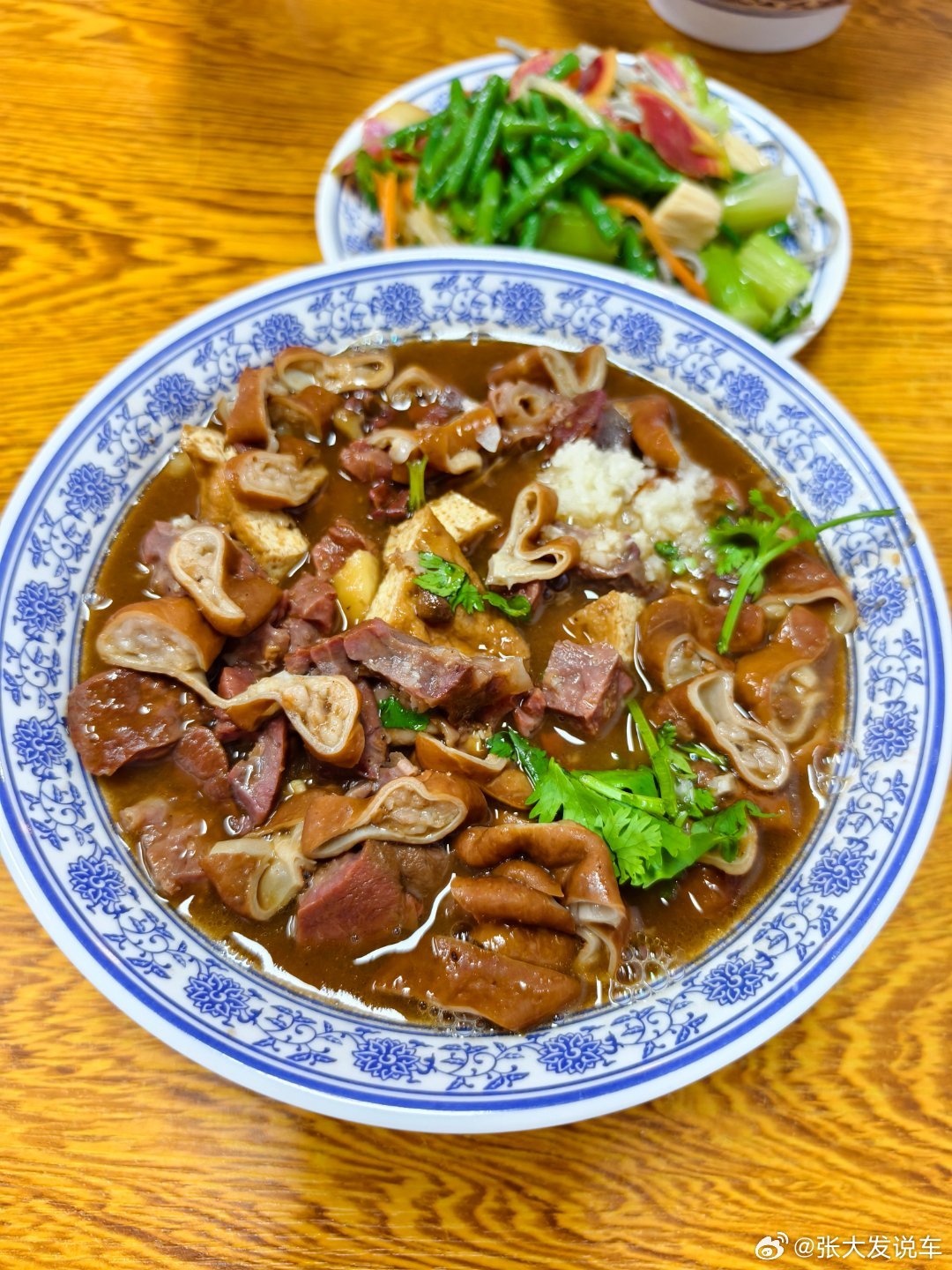 北京卤煮，粉丝先吃​​​