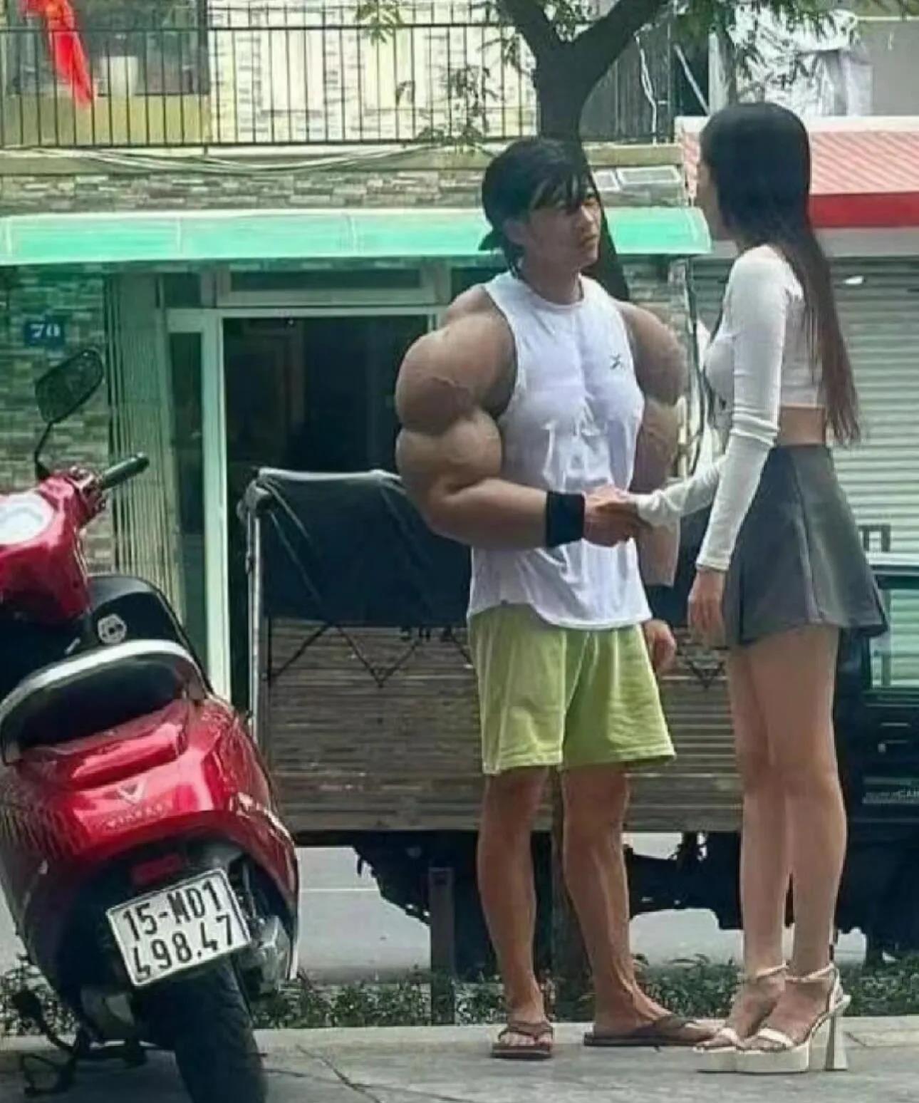 奔现第一天，我该跑吗？