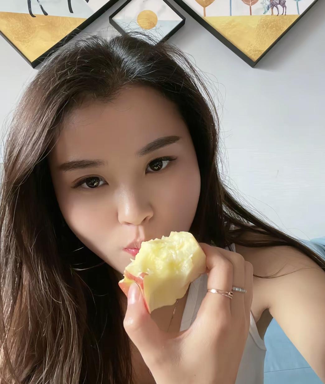 甲流来势汹汹！医生反复建议：少吃苹果、橘子，多吃这4样，既能清肺又可降火。不知道