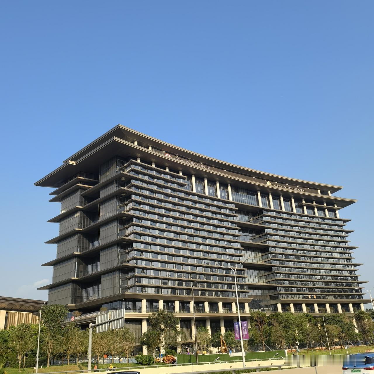 最近看懂一个颠覆认知的时代真相，终于读懂当下所有内卷、停滞、同质化的根源。