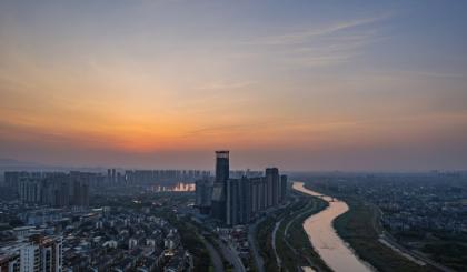 2026年湖南省本科线刚公布，历史类446分，物理类400分。那湘潭大学要多少分