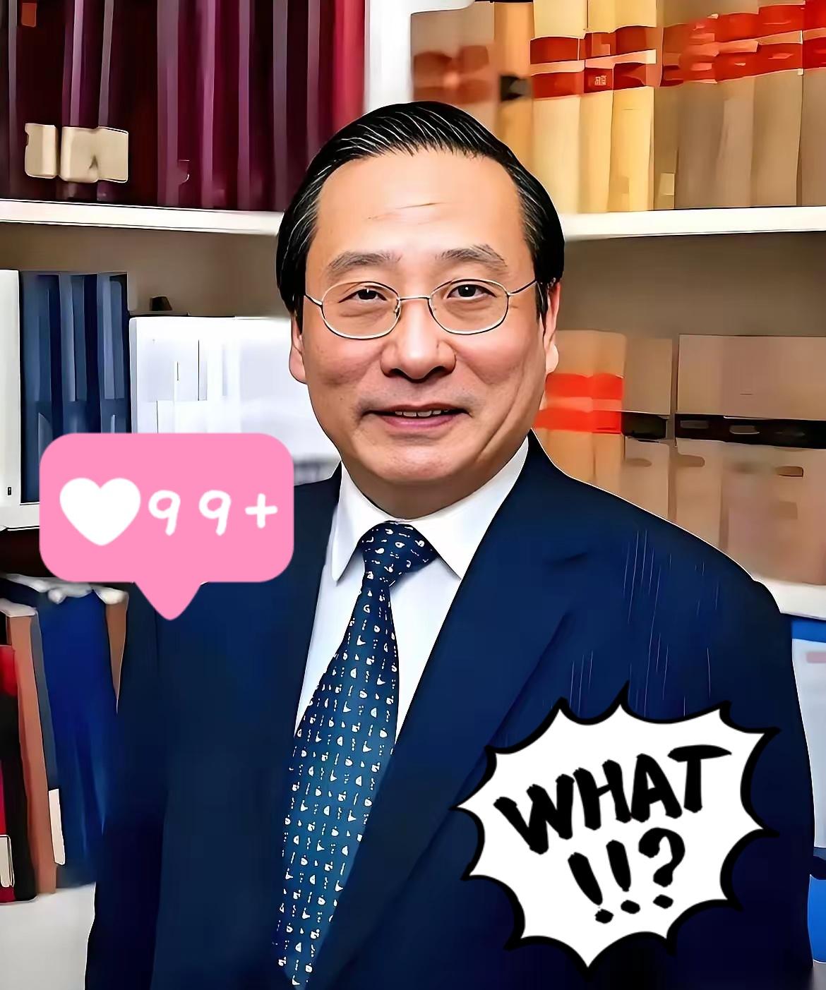 那个瞬间，我鸡皮疙瘩都起来了。BBC的直播间，对面坐着那个逃犯，高志凯就那么平
