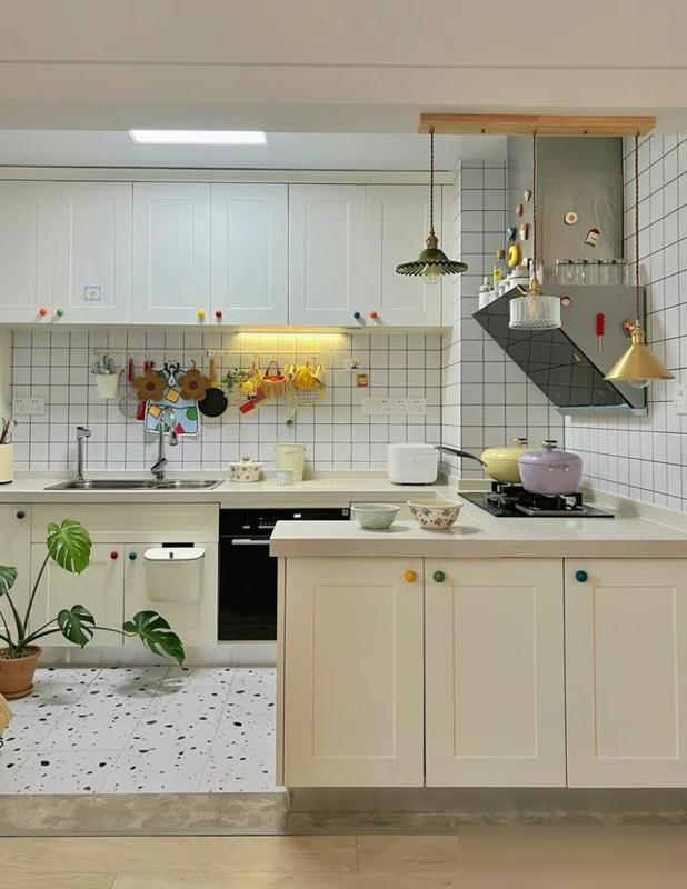 买错户型真的能后悔到拍大腿！最近刷到好多人说“懂行的都避开10种户型”，像异形、