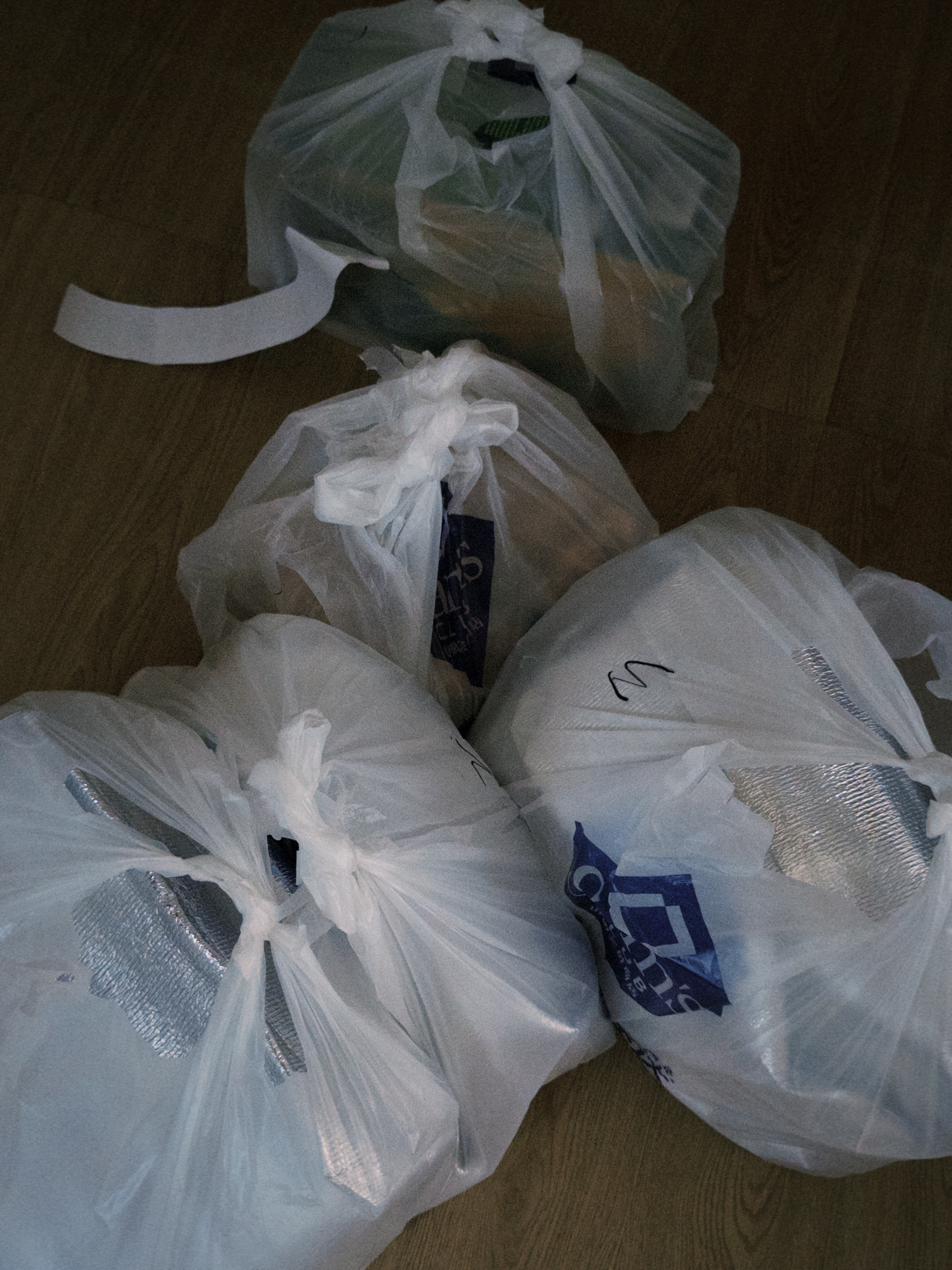 山姆线上已下架好丽友下午刚买完700块钱的东西，山姆的生鲜产品还有部分专供即食