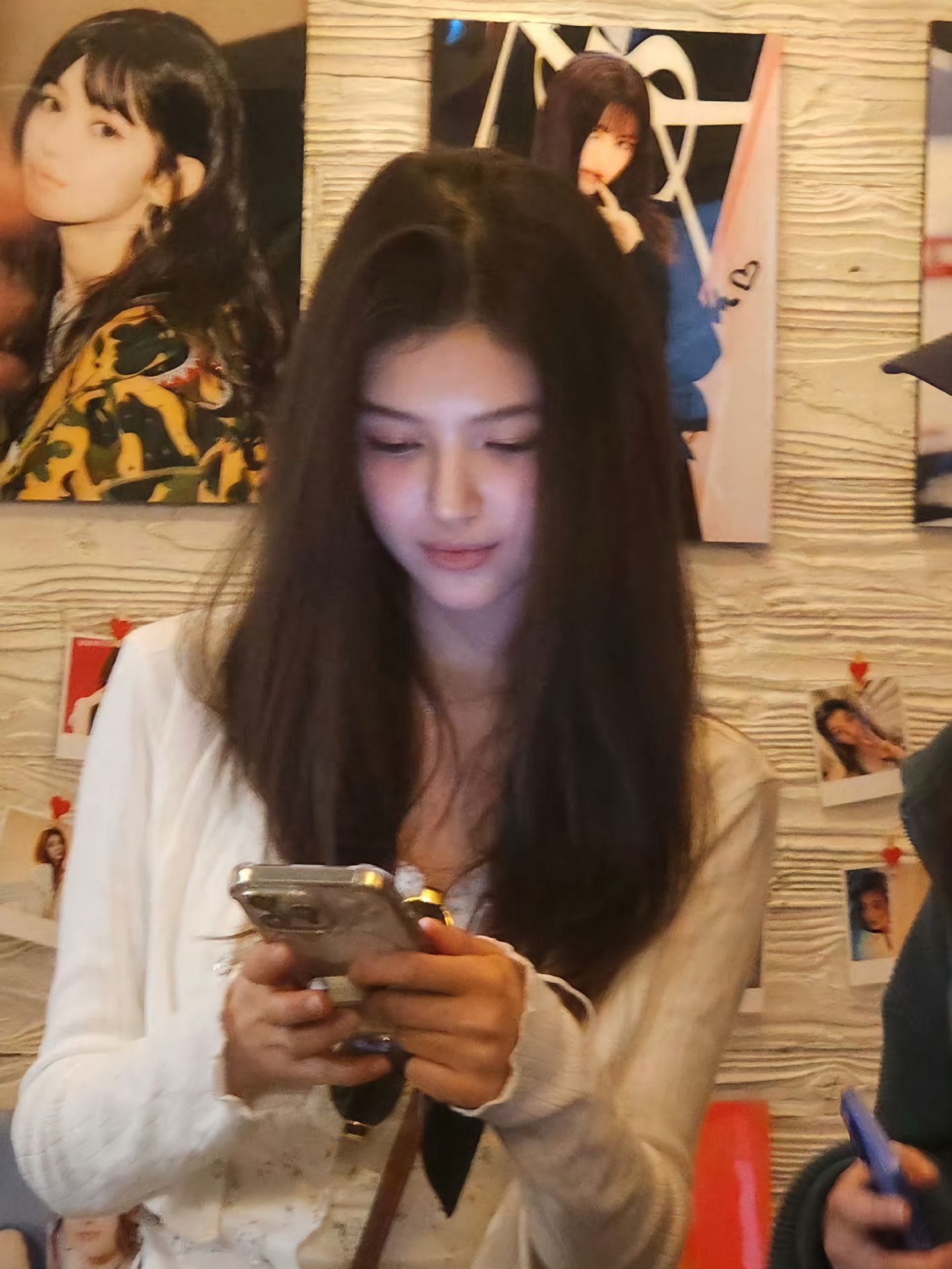 好喜欢看头发多毛绒绒怪的生图不然怎么说毛发代表生命力呢🥺（danielle