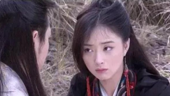 2003年，刘涛在拍《天龙八部》的时候，有天深夜，她和胡军在帐篷里玩起了“咏鹅”