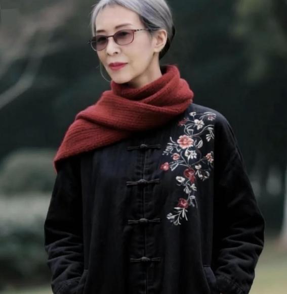 心理学研究发现：“对女人来说，和老公少说话，就是最好的养生。心理学研究发现已