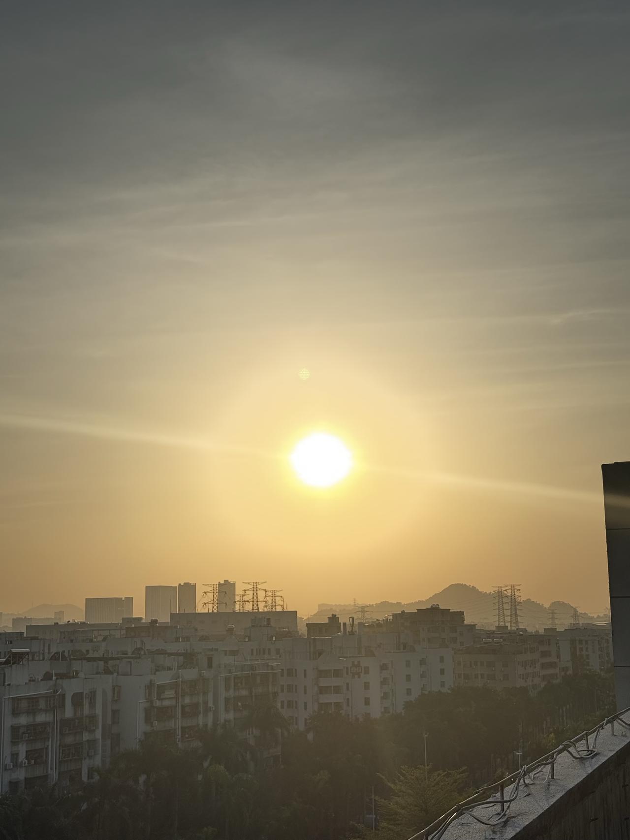 公元前594年，古希腊雅典设立陪审法庭，陪审团制度的开端。古代处于东周春秋时期，