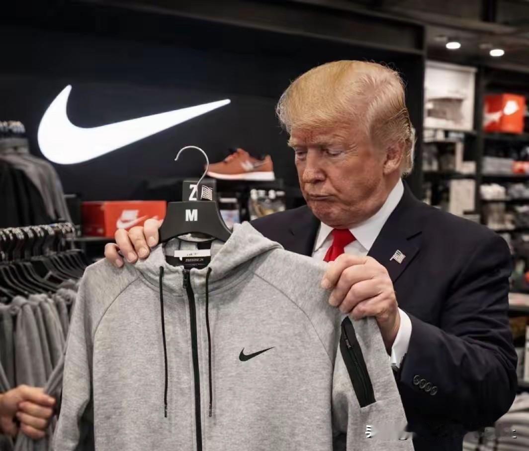 美式社会潜规则的第一条就是：如果你有金项链、名牌衣服靴子和漂亮的车，一定要穿