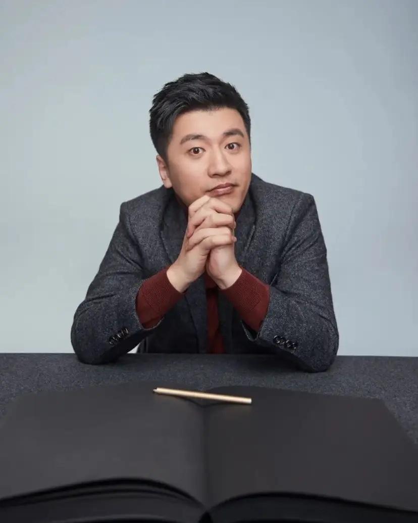 看了张雪峰的事，发现很多中年人都在陷入一个怪圈：健康的时候不把锻炼当一回事，等到