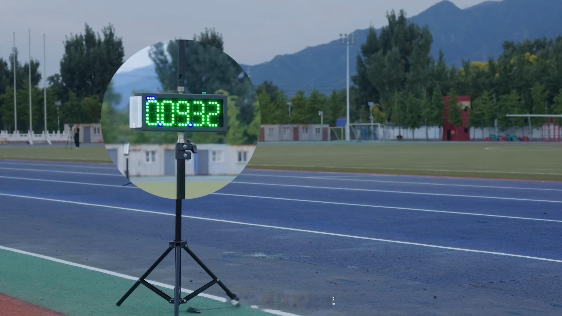 问：机器人的奔跑极限在哪？荣耀：我就是“答案”！在临近2026世界人形机器人运动