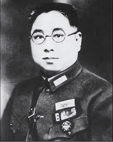 张辉瓒被捕时，改口称毛主席为“润之”，并承诺捐款、捐药、捐弹，只求饶他不死，其妻