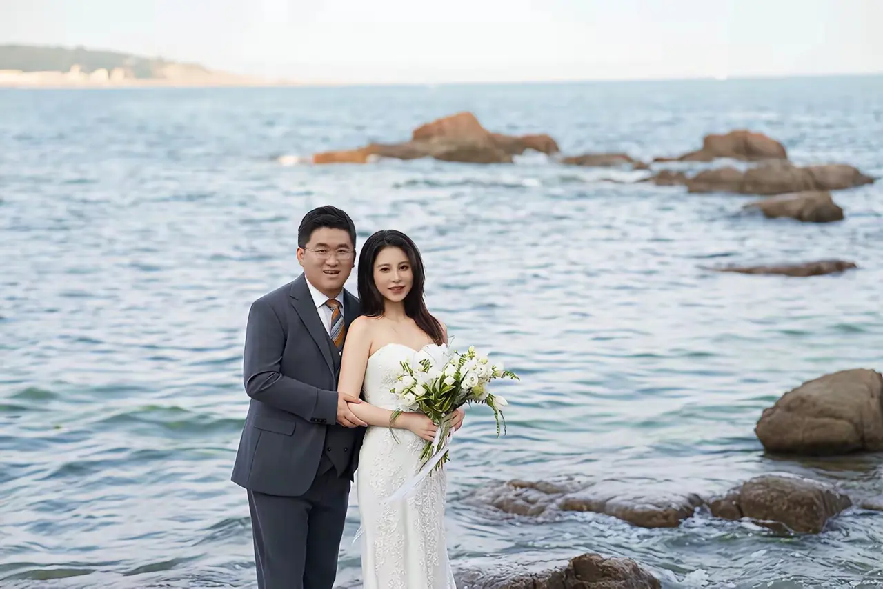 明星姜涛要结婚了？当然，这不是香港那个顶流姜涛，是网红姜涛，一直靠卖丑来获取流