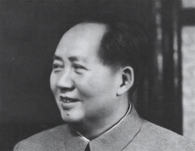 1949年10月1日，是中华民族历史上极具意义的一天。新中国在这一天正式成立，毛