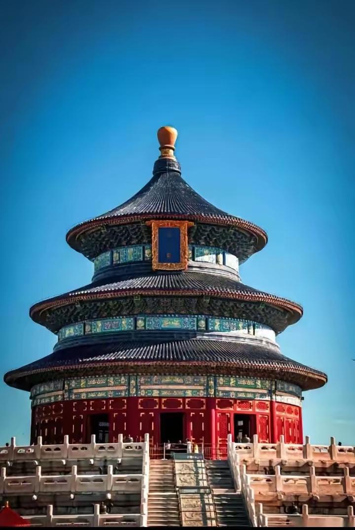 中国人的根和魂，只有中国人才懂，别人学得去表面，却永远懂不起中国内涵，文明，传承