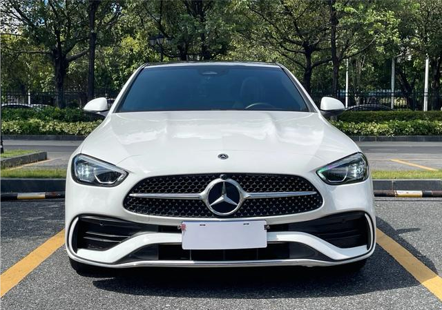 奔驰C级二手车——7万4买“三叉星”，但1.5T+48V是道坎奔驰C级在二手市场的品牌溢价，是真实存