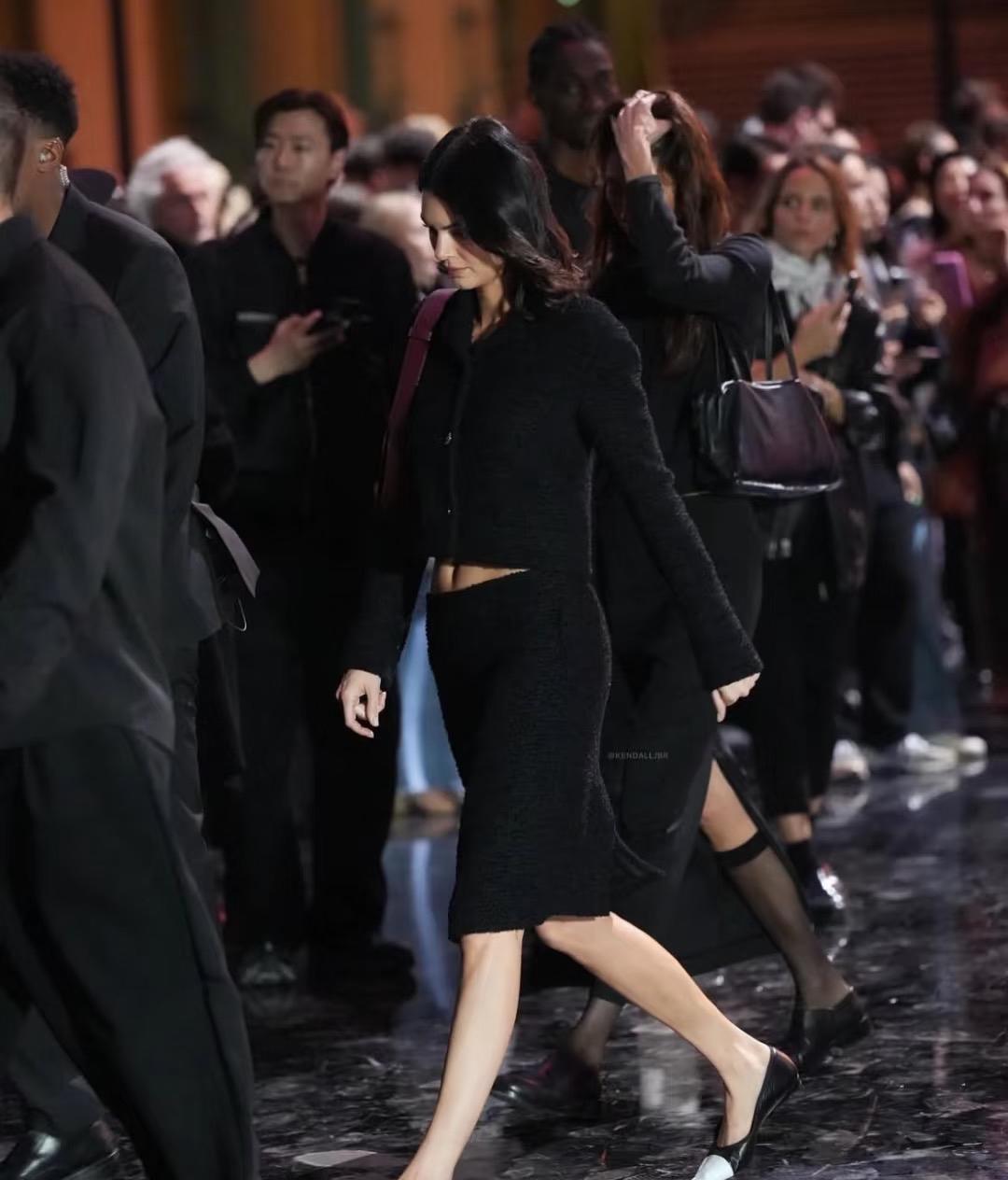 肯豆Kendall最新岀席Chanel大秀，好美腻好优秀～