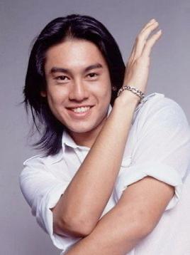 朱孝天开的演唱会，尴尬的能抠出个三室一厅。最近朱孝天在阳江开演唱会，宣传时声势不