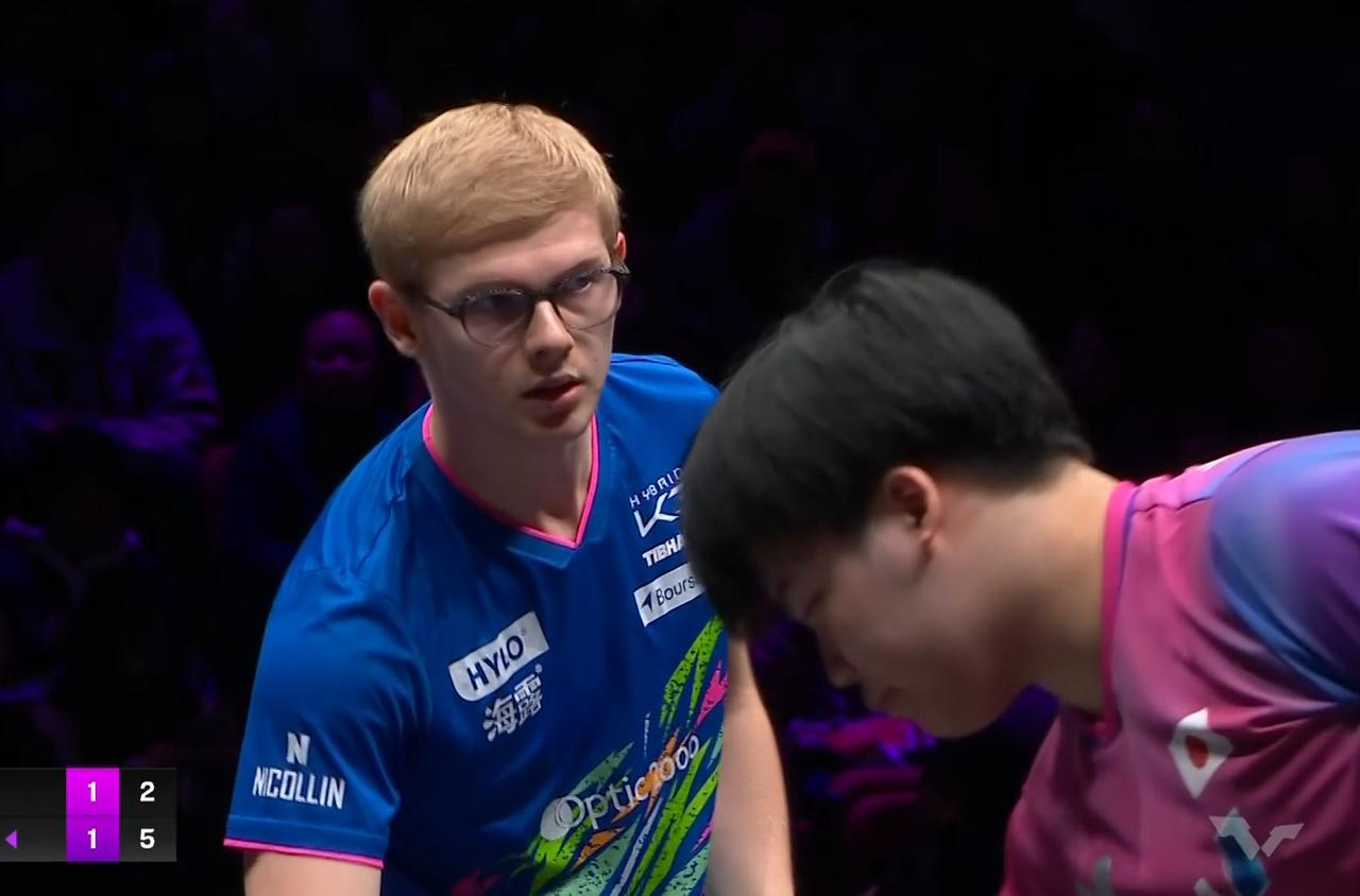 笑死我了！松岛辉空懵了，今天对手又不是王楚钦了，为何全场还给对手加油？第一局