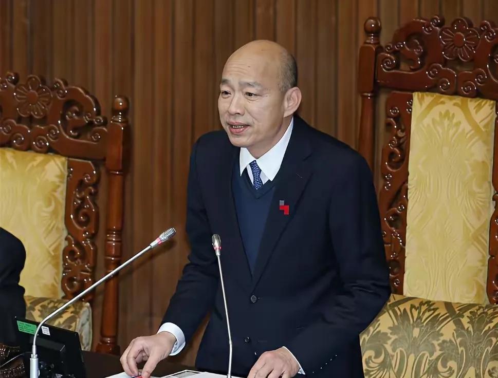 7月25日，国民党主办的抗议“毒油事件”行动在凯道一带拉开序幕，原本要把矛头直指