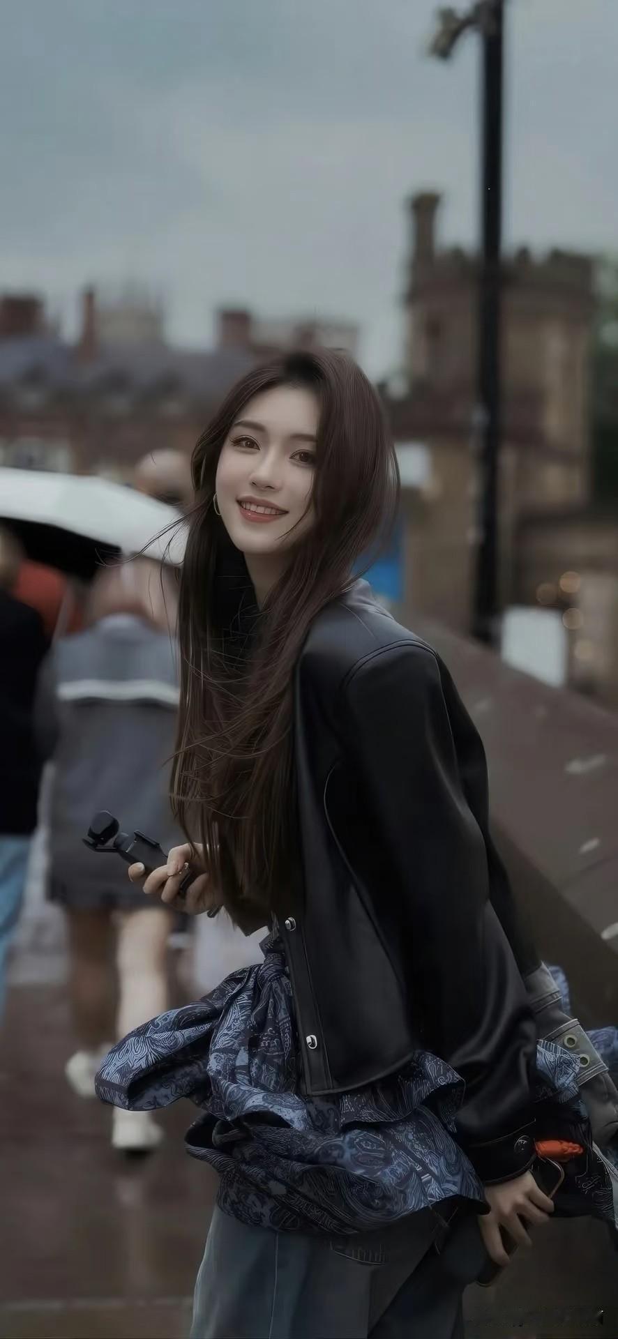 闪闪发光的女王👸