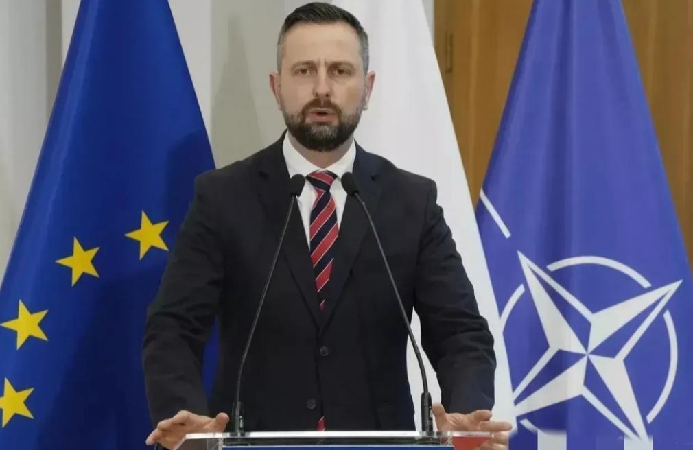 谁也没想到，中东这把火，先把北约自己给烧慌了！ 就在3月20日，波兰直接宣布