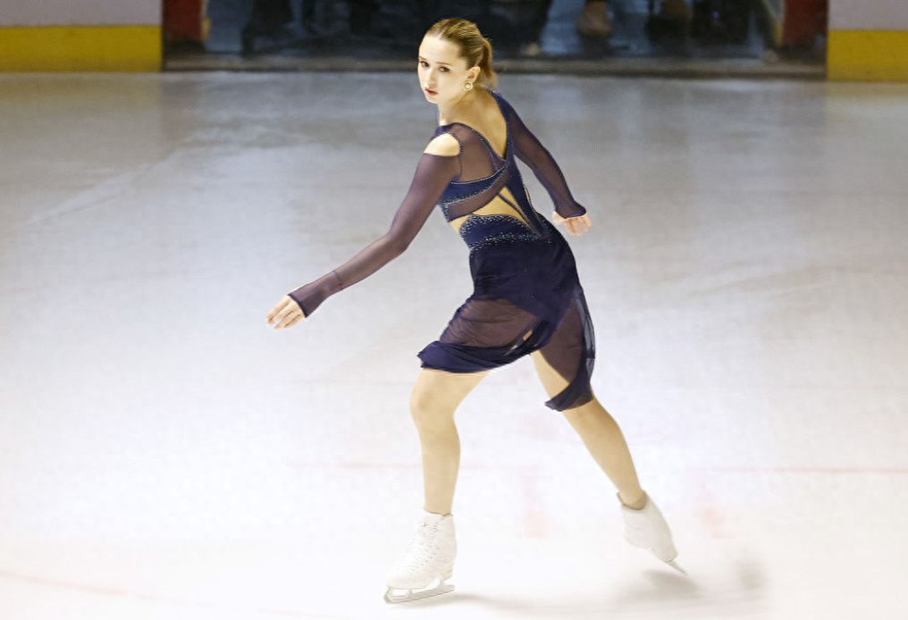 2022年北京冬奥会上,俄奥委会队的花滑女单选手展现强大实力,其中谢尔巴科娃、特