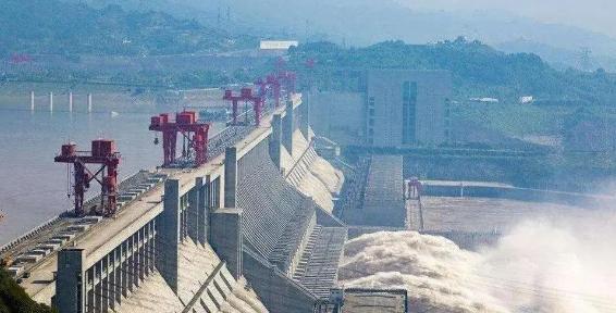 美台会用石墨弹攻击三峡吗？中国可以霸气警告全世界？任何国家只要对中国的三峡大坝，