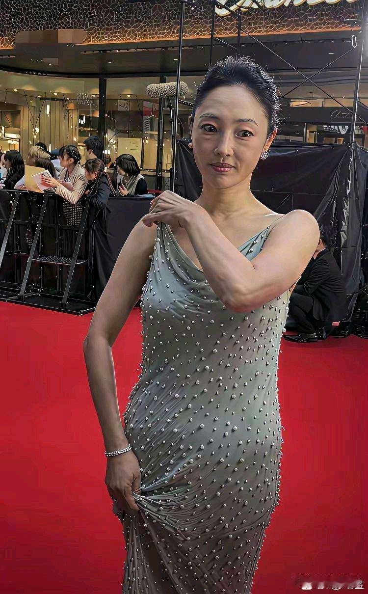 这是哪个明星？南宁·安吉万达广场