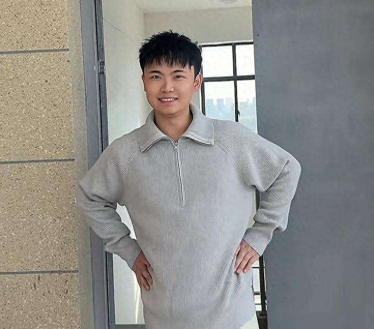 四岁被拐的彭聪聪，21年后和亲生父母认亲，之后他二话不说退回养父母给他购置的房和