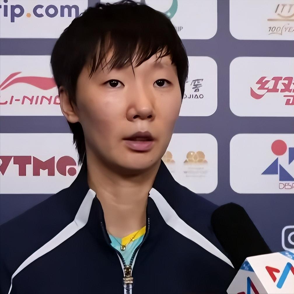 你能想到吗？王曼昱4比0赢了伊藤美诚，结果她赛后没庆祝，居然在采访上说:不是