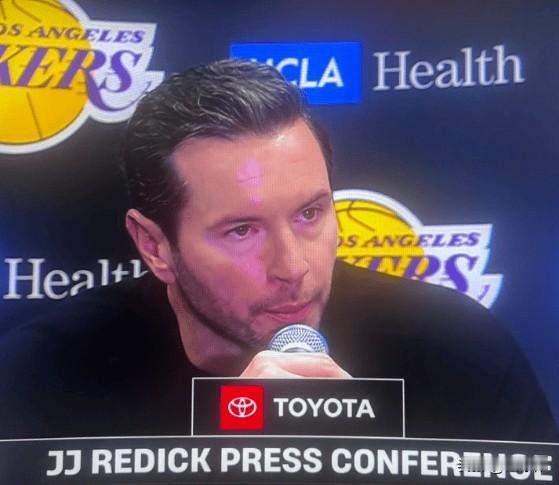 老詹要来了！雷迪克谈詹姆斯即将复出：“对我们来说，这是非常棒的消息。”“