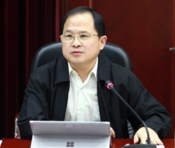 为何说中国的公知需要一次清理？很多人不知道，国内不少公知的嘴脸相当丑陋，吃着国内