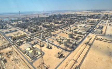 卡塔尔因为中国没有派军舰护航而停止对中国天然气的供应？近期卡塔尔宣布停止对中国以