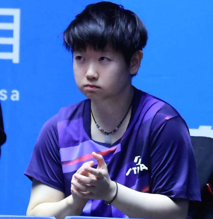 这次全运会比赛狠狠给孙颖莎上了一课不是技术上的落后，而是心态上要加强了。