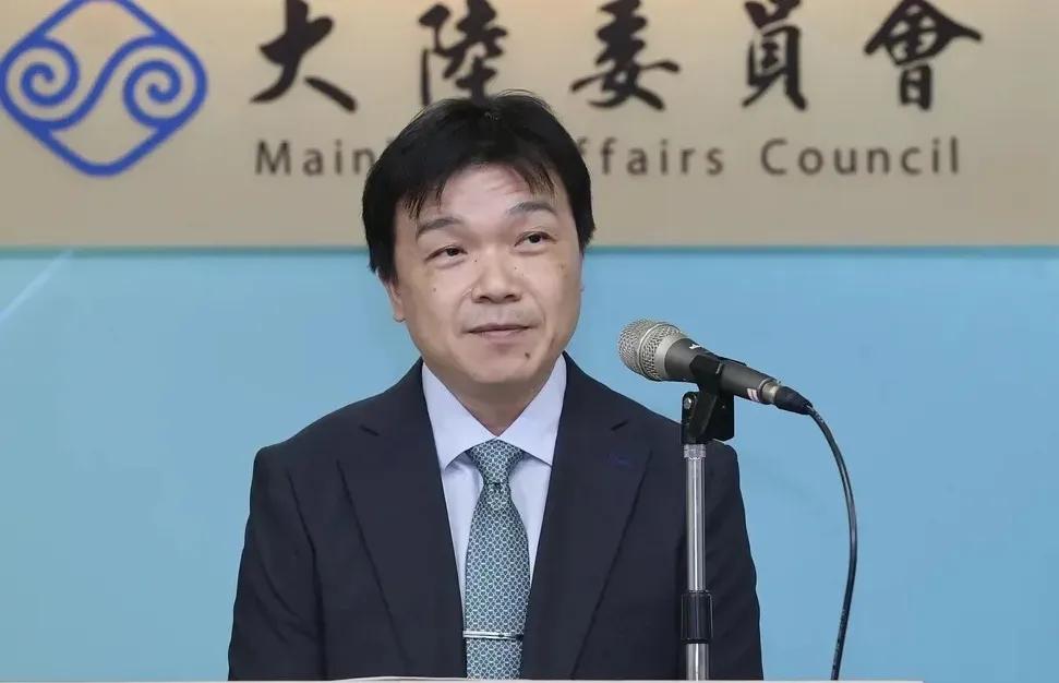 究竟是什么样的底气，让这个叛乱政权敢如此公然与民族大义为敌、甘当外部势力的棋子？