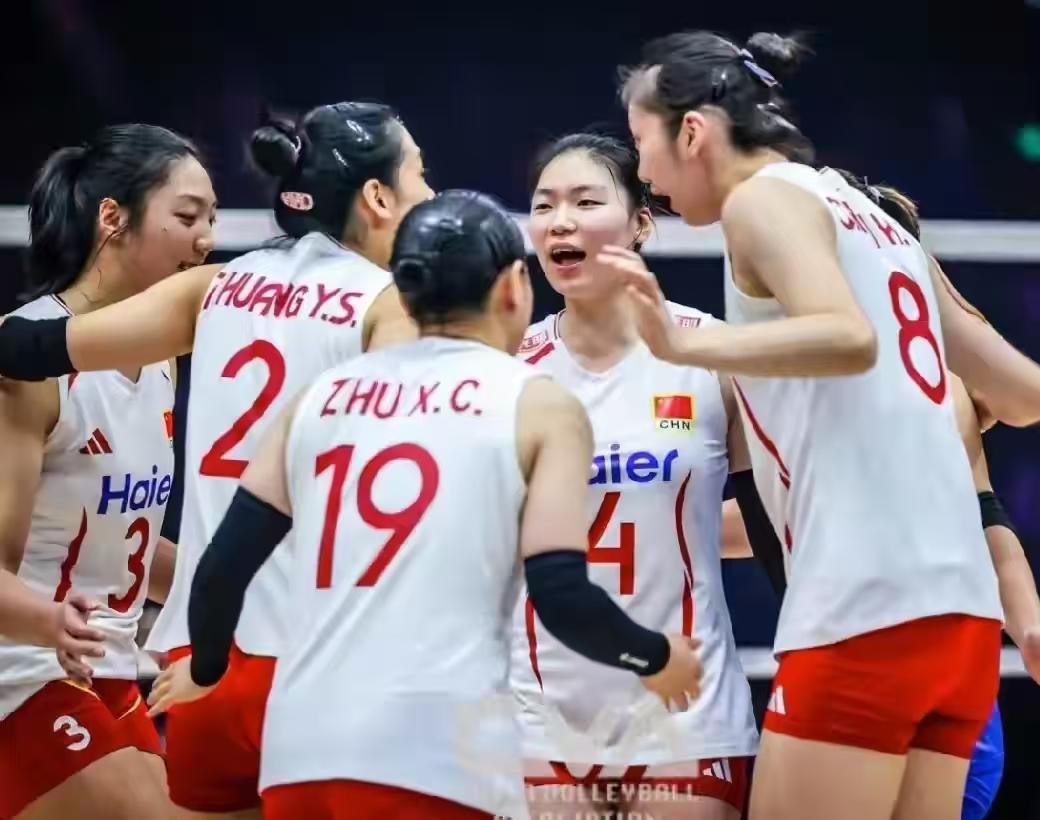 恕我直言！中国女排3-0塞尔维亚女排，有三个没想到第一，以小将为主的中国女排